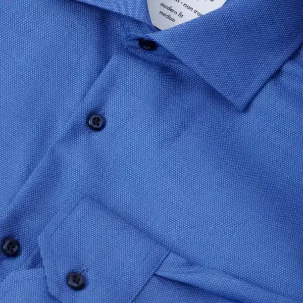 Strygefri herreskjorte i French Blue , Oxford fra SEVEN SEAS, modern Kraven