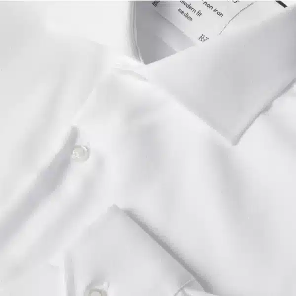 Strygefri herreskjorte i klassisk hvid, Oxford fra SEVEN SEAS, modern, kraven