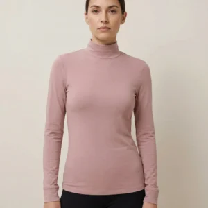 Langærmet firgursyet t-shirts til Kvinder – “Gammel rosa”, med høj hals