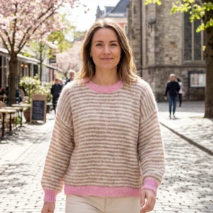 Super lækker sweater, beige & hvide striber